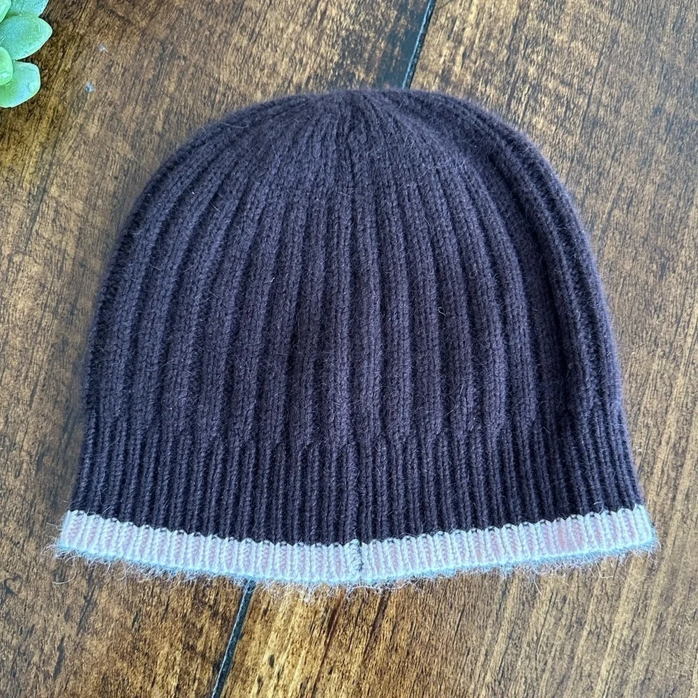 COACH | Winter Beanie in a Wool Cashmere Blend with Leather Logo Patch, OS